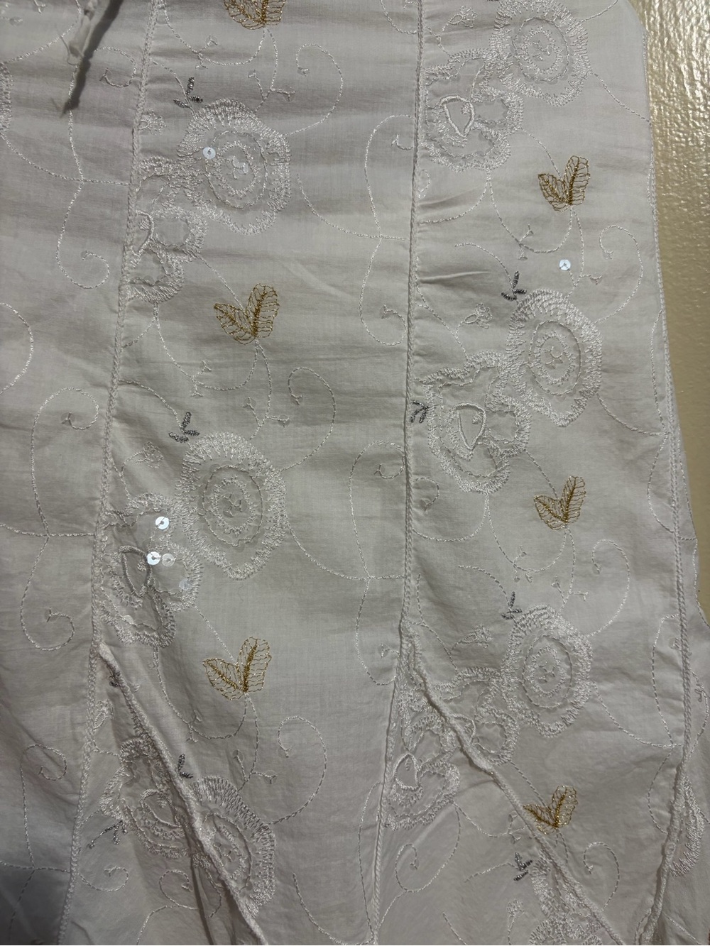 Vintage White beautiful Embroidered A-Line Women’s Skirt - Picture 2 of 7